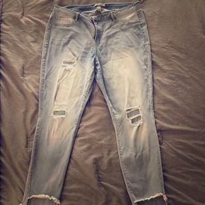 Refuge Distressed Skinny Jeans